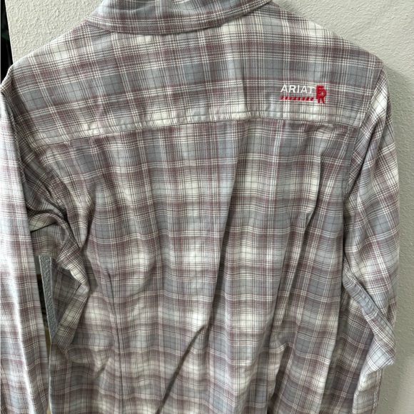 Ariat women's Casual Plaid Shirt - Gray and purple FR - Picture 5 of 5